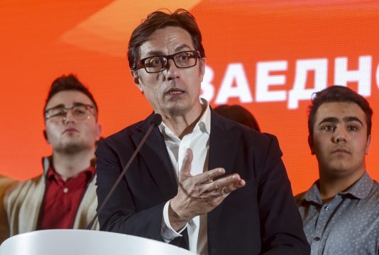 Der Kandidat der in Nordmazedonien regierenden Sozialdemokraten, Stevo Pendarovski