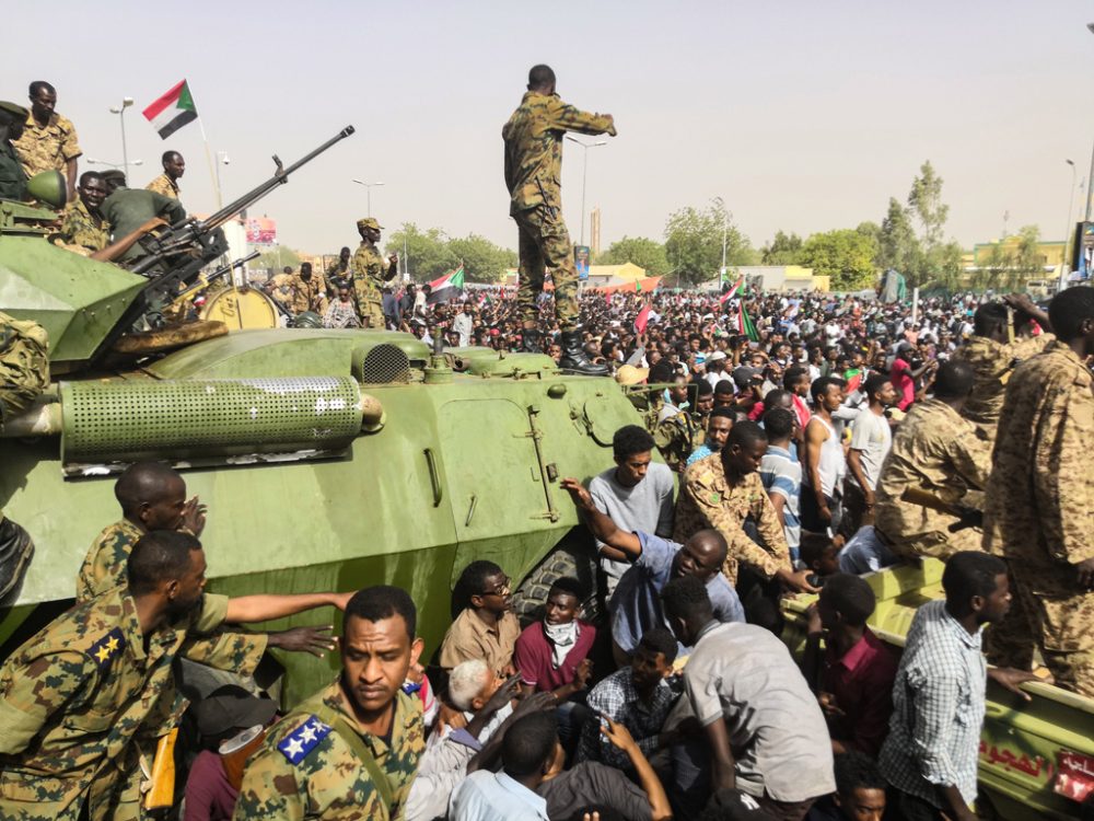 Streitkräfte übernehmen Macht im Sudan