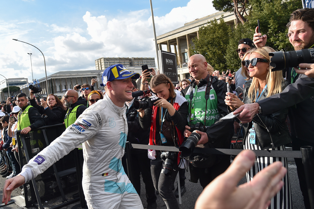 Letztes Wochenende fuhr Stoffel Vandoorne in Rom auf Platz drei und zum ersten Mal aufs Formel-E-Treppchen (Bild: Andreas Solaro/AFP)