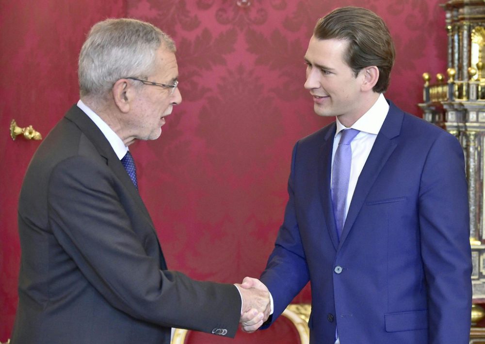 Bundespräsident Alexander Van der Bellen und Bundeskanzler Sebastian Kurz in Wien (Bild: Hans Punz/AFP)