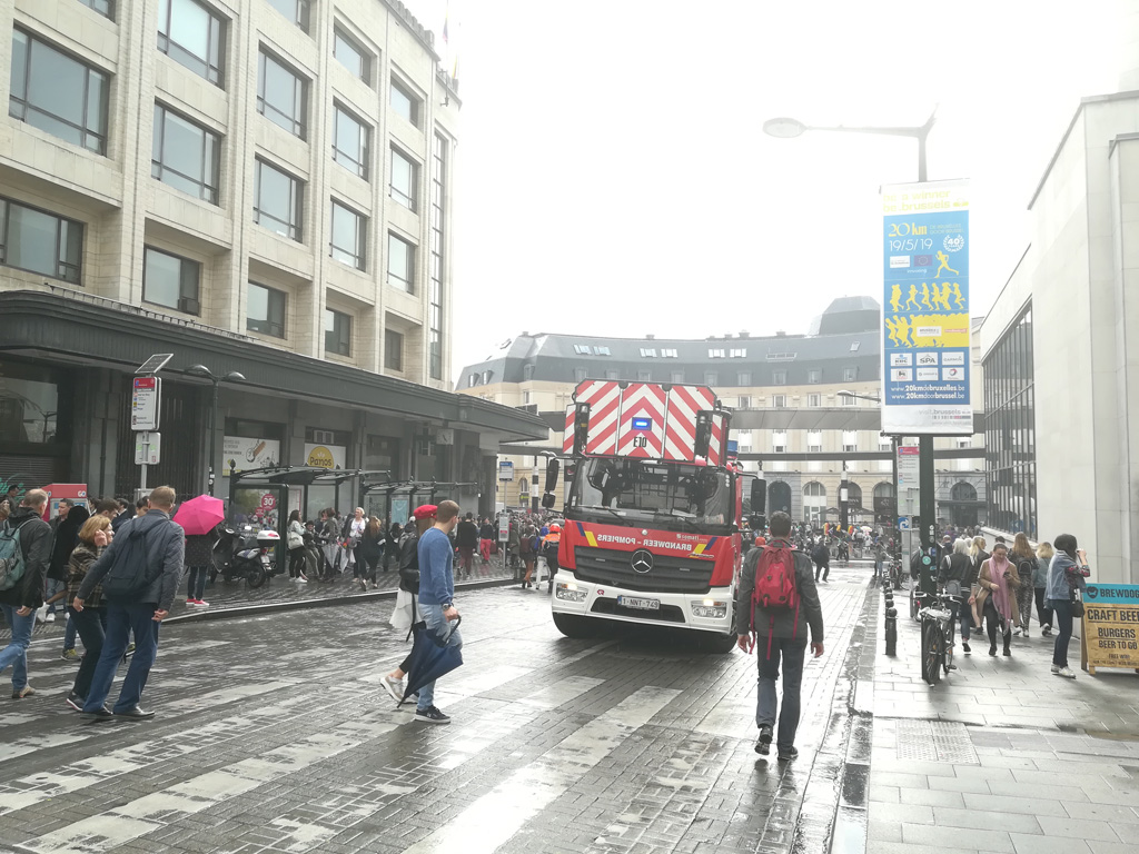 Bahnhof Brüssel-Central wegen Brandes geräumt