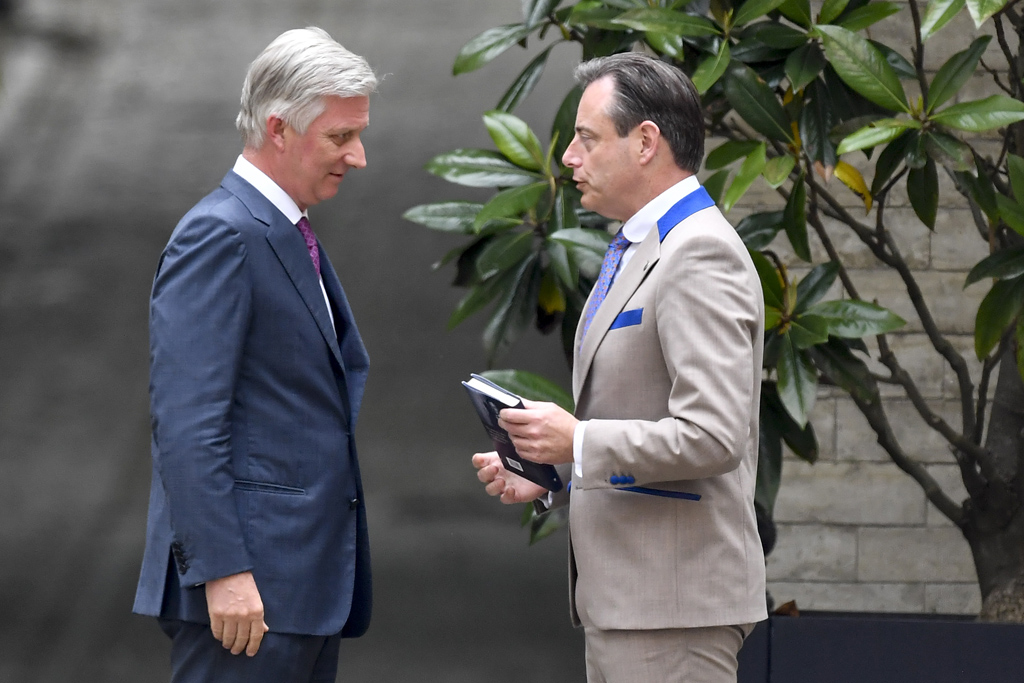 König Philippe und N-VA-Chef Bart De Wever (Bild: Dirk Waem/Belga)