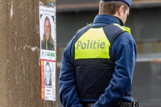 Suchplakat im Fall Julie Van Espen