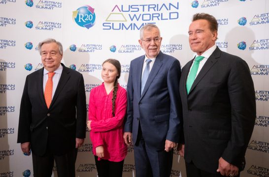 Antonio Guterres, Greta Thunberg, Alexander Van der Bellen und Arnold Schwarzenegger (Bild: Georg Hochmuth/AFP)