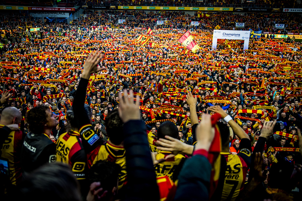 KV Mechelen feiert den Titel in der 1. Division B (Bild: Jasper Jacobs/Belga)