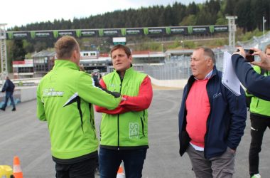 François Duval bei der Streckenbesichtigung (Bild: Katrin Margraff/BRF)