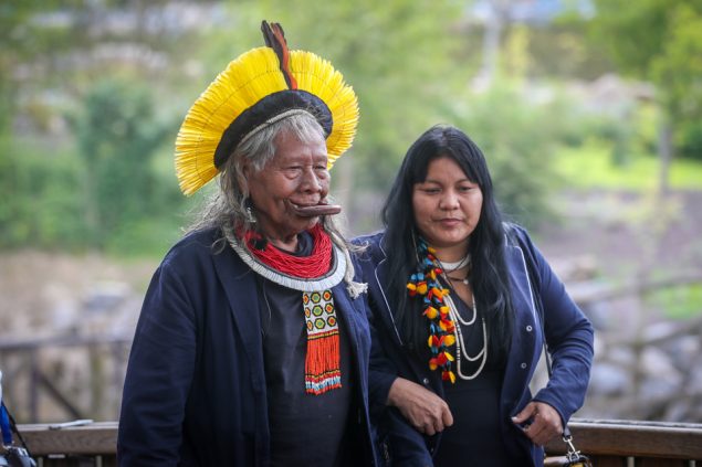Der brasilianische Indianerhäuptling Raoni am 18.5.2019 in Bruggelette (Bild: Virginie Lefour/Belga)