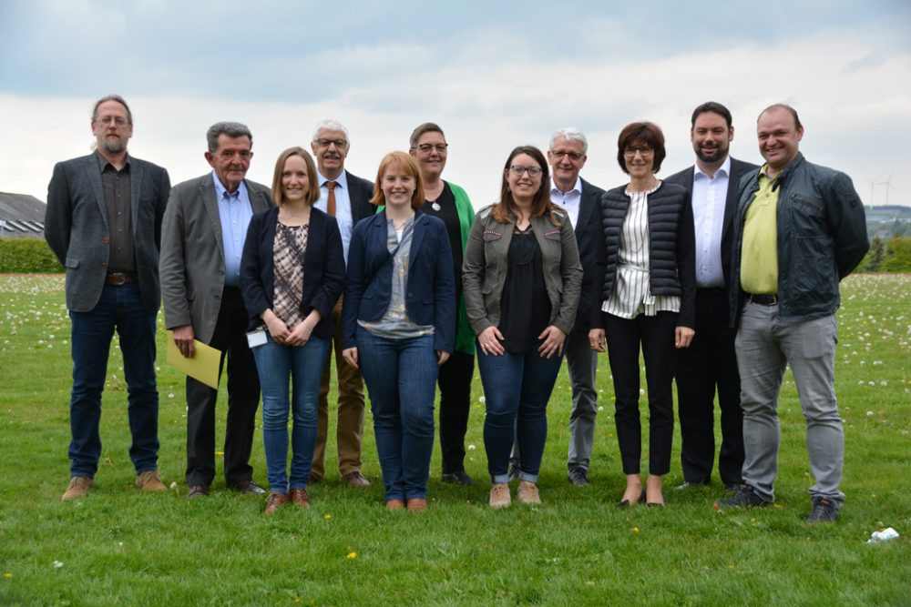 (V.l.n.r.) Thomas Niederkorn (ZAWM), Helmuth Jousten (BSDG), Dr. Michèle Pommé (Kabinett des Bildungsministers), Roland Lentz (BS), Valérie Jacoby (WFG), Patricia Schäfer (TI), Marie-Eve Hoffmann (OEWB), Manfred Weber (ZAWM), Inge Kohnen (MG), Minister Harald Mollers und Eric Richter (MG) (Bild: Kabinett Mollers)