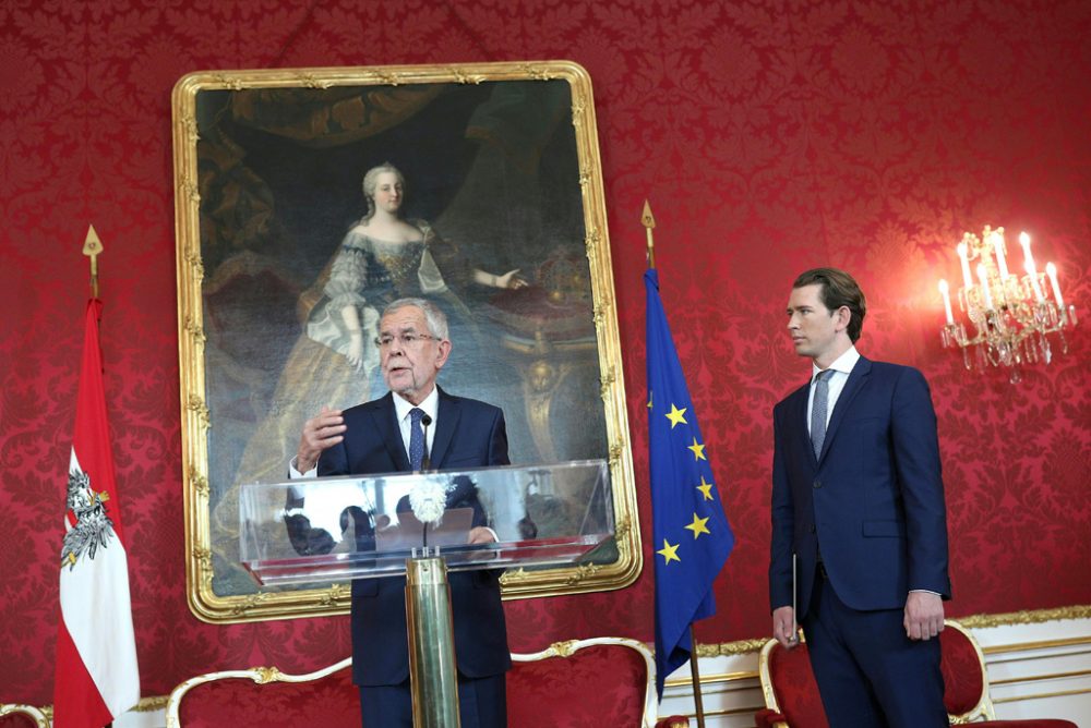 Österreichs Bundespräsident Alexander Van der Bellen und Bundeskanzler Sebastian Kurz (Bild: Georg Hochmuth/APA/AFP)