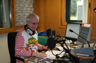 guy janssens im studio lacht karneval