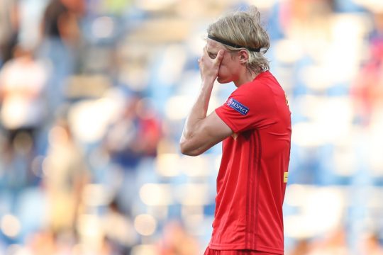 Belgiens U21-Spieler Sebastiaan Bornauw nach der Niederlage gegen Spanien (Bild: Bruno Fahy/Belga)
