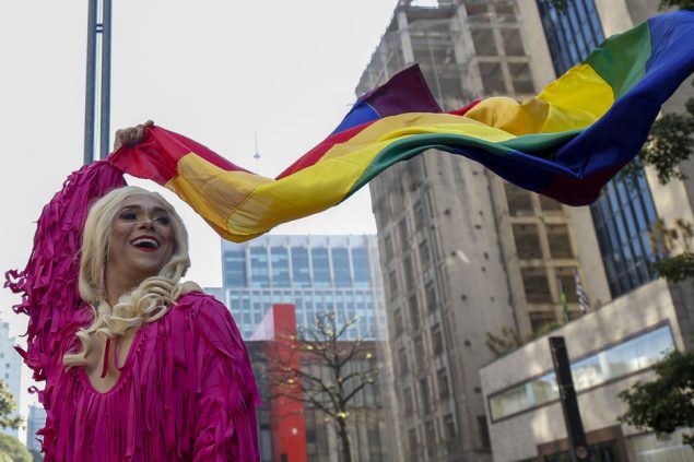 Gay-Pride-Parade in Sao Paulo (Bild: Miguel Schincariol/AFP)