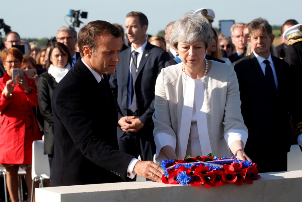 Frankreichs Präsident Emmanuel Macron und die britische Premierministerin Theresa May (Bild: Philippe Wojazer/Pool/AFP)