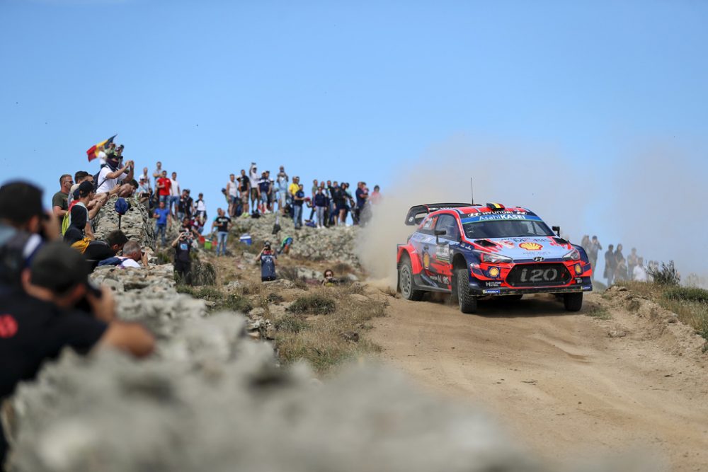 Thierry Neuville/Nicolas Gilsoul bei der Rallye Sardinien (Bild: Austral/Hyundai Motorsport )