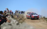 Thierry Neuville/Nicolas Gilsoul bei der Rallye Sardinien (Bild: Austral/Hyundai Motorsport )