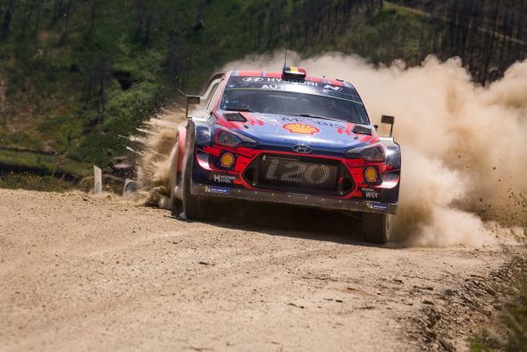 Thierry Neuville/Nicolas Gilsoul im Hyundai i20 WRC bei der Rallye Portugal (Bild: Hyundai Motorsport)