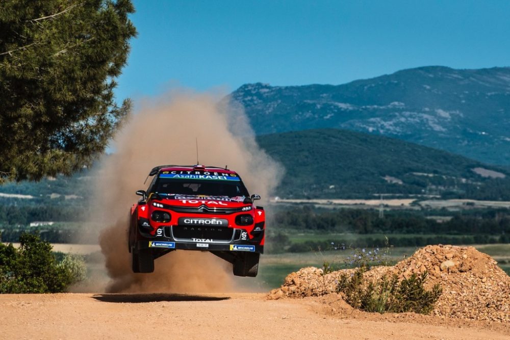 Sébastien Ogier/Julien Ingrassia bei der Rallye Sardinien (Bild: Citroën Racing)