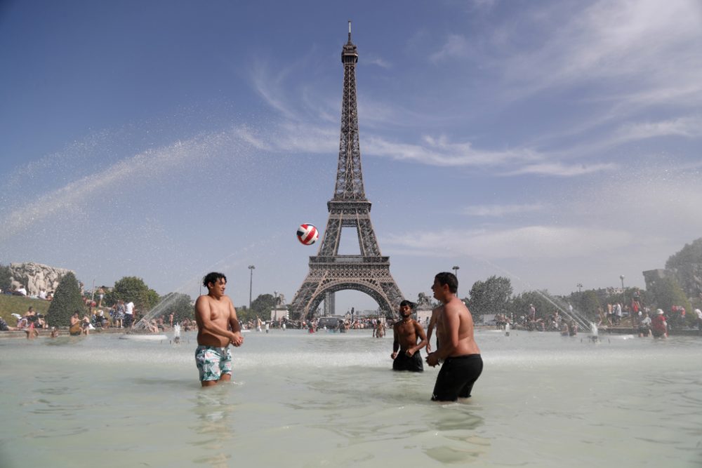 Hitzewelle in Frankreich (Bild: Zakraria Abdelkafi/AFP)