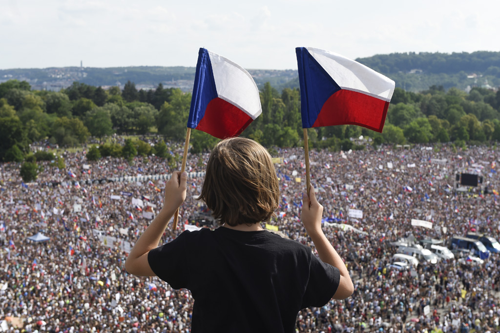 Protestzug in Prag (Bild: Michal Cizek/AFP)