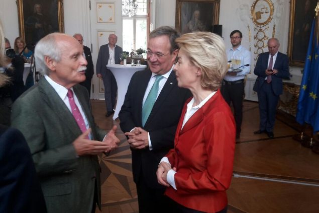 Ursula von der Leyen in Aachen (Bild: Rudi Schroeder/BRF)