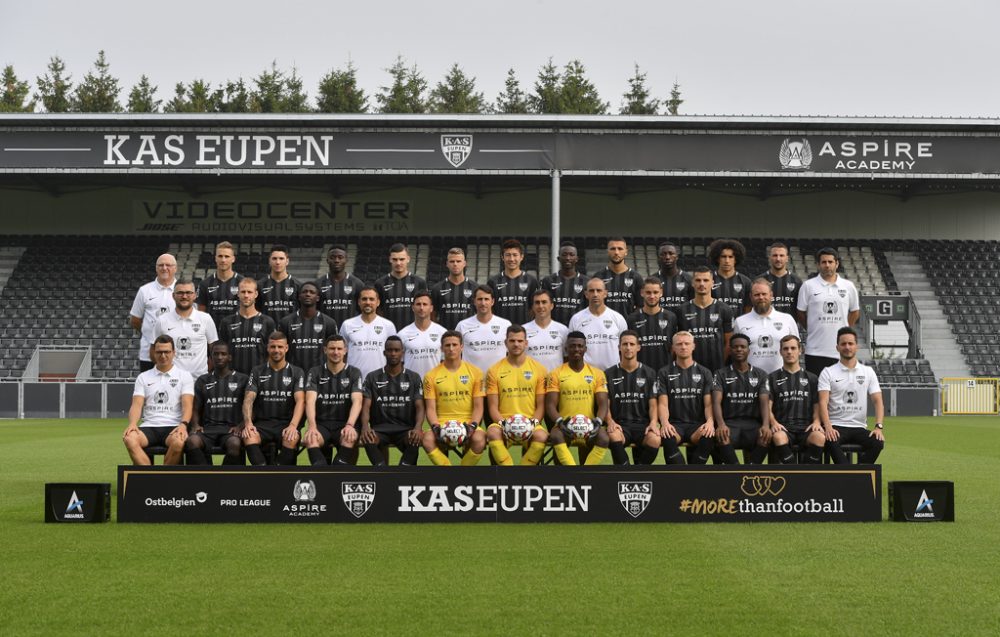 Das neue offizielle Mannschaftsbild der AS Eupen (Bild: John Thys/Belga)