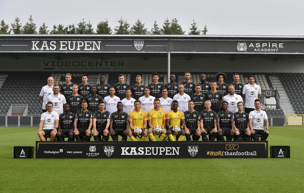 Das neue offizielle Mannschaftsbild der AS Eupen (Bild: John Thys/Belga)