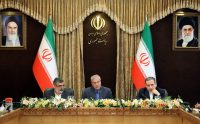 Pressekonferenz der Behörden: Iran will Urananreicherung erhöhen (Bild: Hamed Malekpour/AFP)