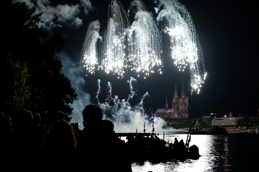 Kölner Lichter (Bild: Henning Kaiser/DPA/Belga)