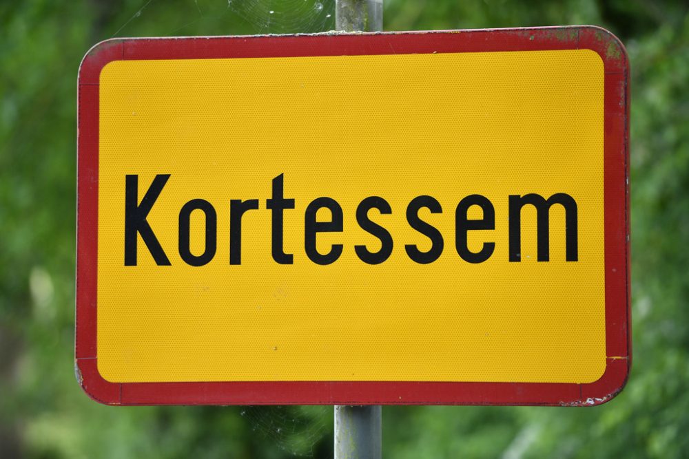 Straßenschild von Kortessem (Bild: Yorick Jansens/Belga)