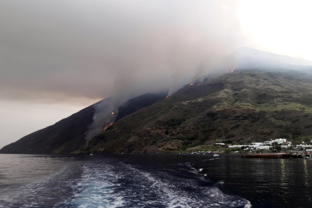 Ausbruch am Vulkan Stromboli (Archivbild vom Juli 2019: Giovanni Isolino/AFP)