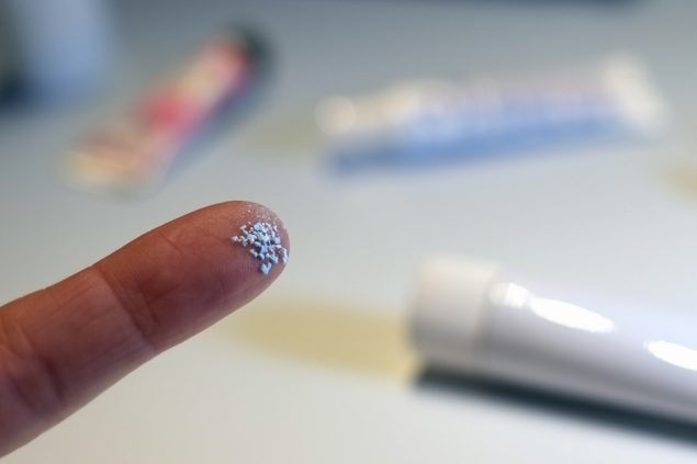 Mikroplastik (Bild: Eric Lalmand/Belga)