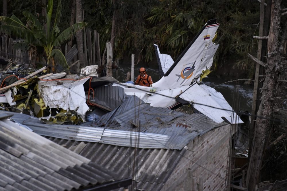 Flugabsturz nahe Popayán (Bild: Luis Robayo/AFP)