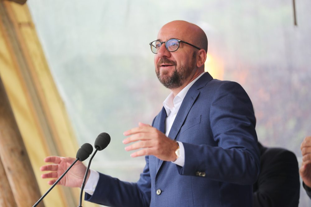 Premierminister und MR-Präsident Charles Michel in Coo (Bild: Bruno Fahy/Belga)