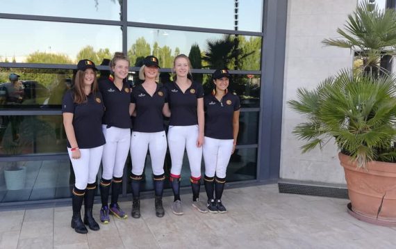 Belgische Distanzreiter-Equipe (Bild: privat)