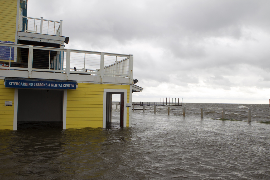 Hurrikan "Dorian" - Überfluteter Shop in Cape Hatteras in North Carolina (Bild: Jose Luis Magana/AFP)