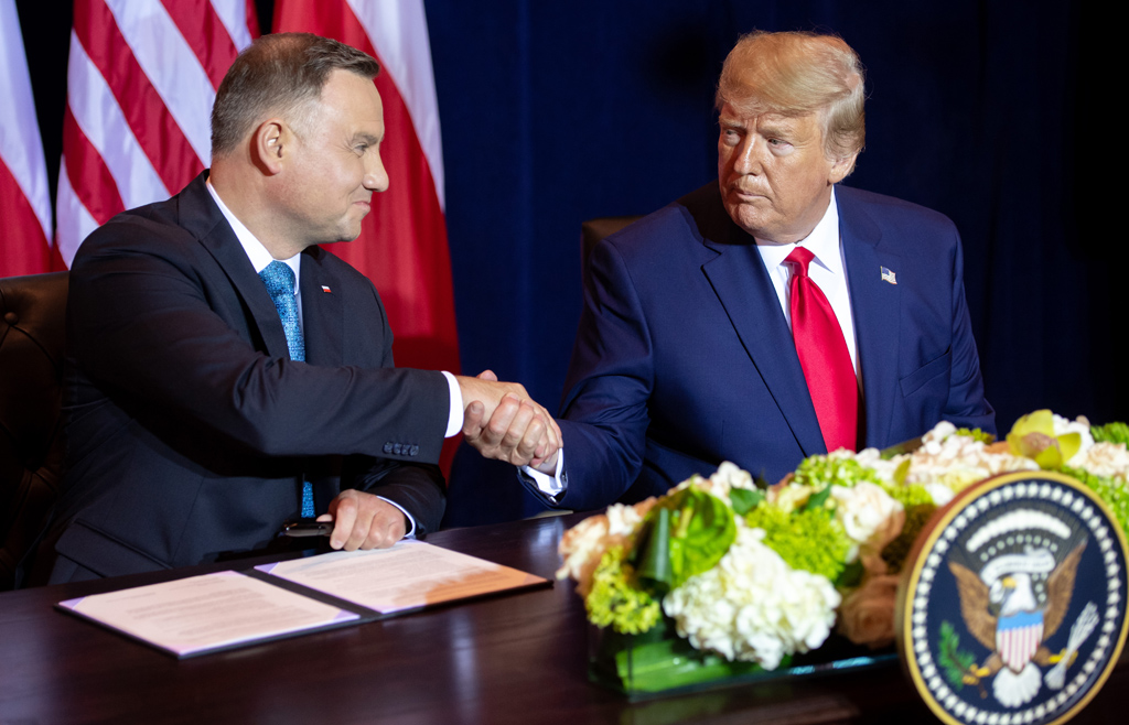 US-Präsident Donald Trump und der polnische Präsident Andrzej Duda (Bild: Saul Loeb/AFP)