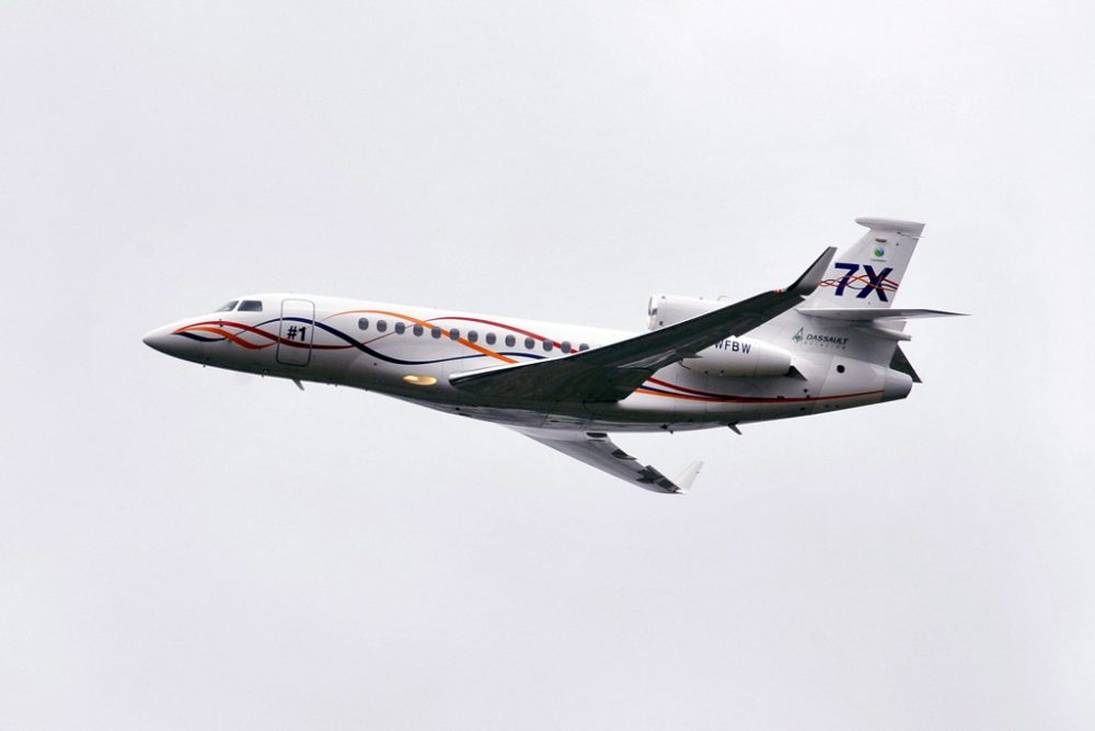 Dassault Falcon 7x bei der Luftfahrtmesse von Paris (Archivbild: Etienne Laurent/EPA)