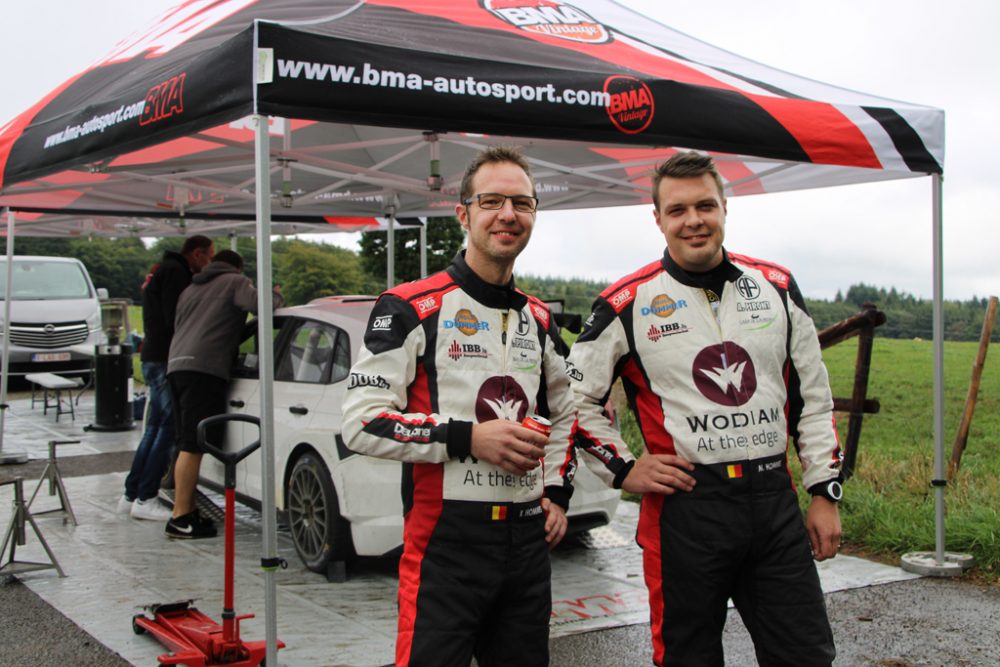 Kevin und Marco Hommes testen den VW Polo R5 für die East Belgian Rallye (Bild: Katrin Margraff/BRF)