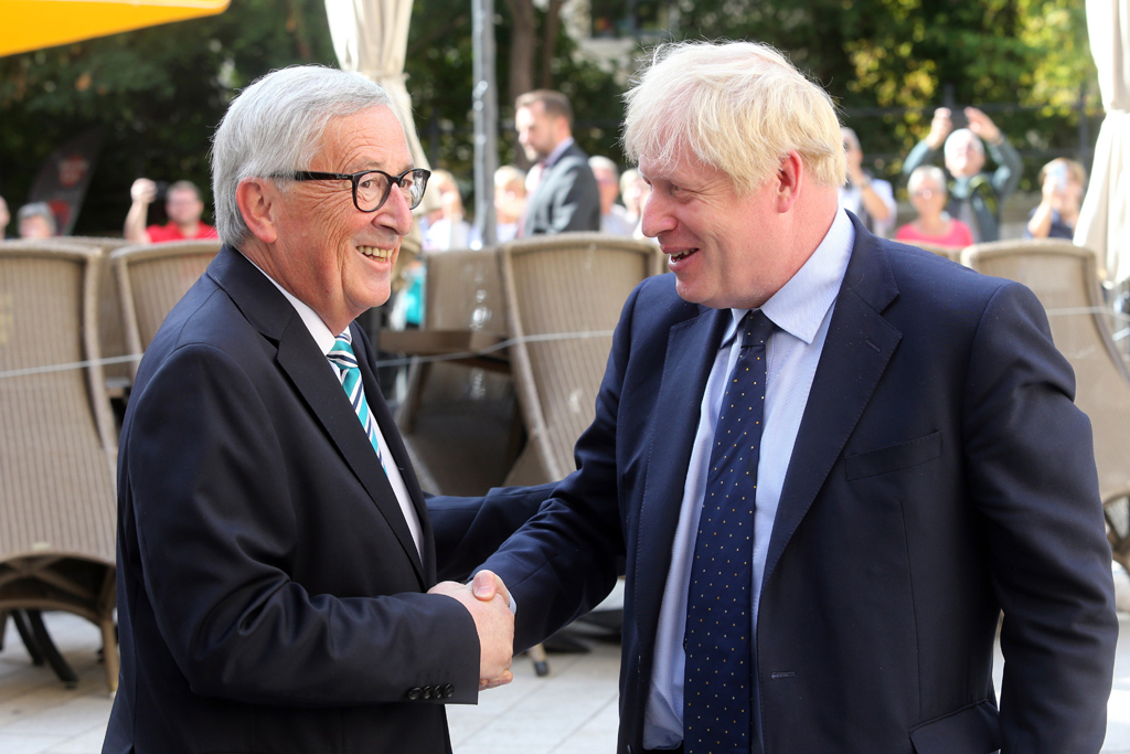 Jean-Claude Juncker und Boris Johnson in Luxemburg (Bild: François Walschaerts/AFP)