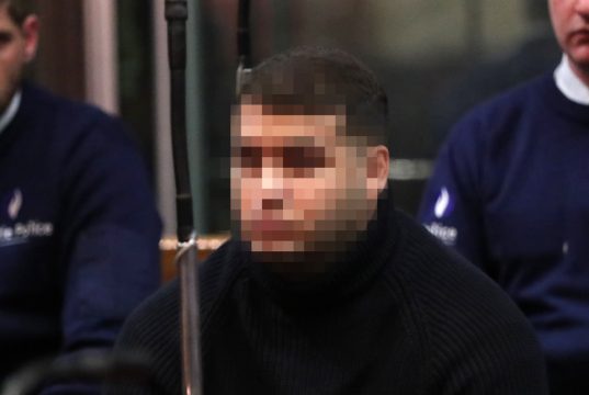 Nacer Bendrer im März 2019 vor Gericht in Brüssel (Bild: Yves Herman/Pool/Belga)