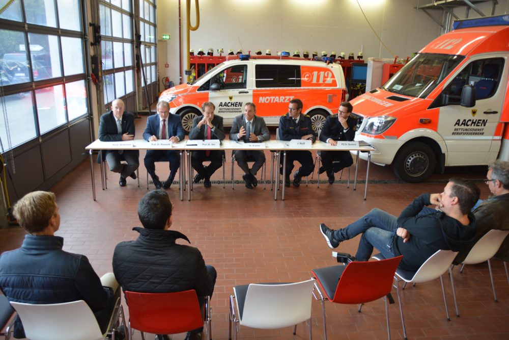 Stadt und Uniklinik RWTH wollen beim neuen gemeinsamen „Aachener Institut für Rettungsmedizin und zivile Sicherheit“ eng zusammenarbeiten (Bild: Stephan Herrmann/Stadt Aachen)