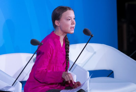 Greta Thunberg beim Klimagipfel in New York (Bild: Johannes Eisele/AFP)