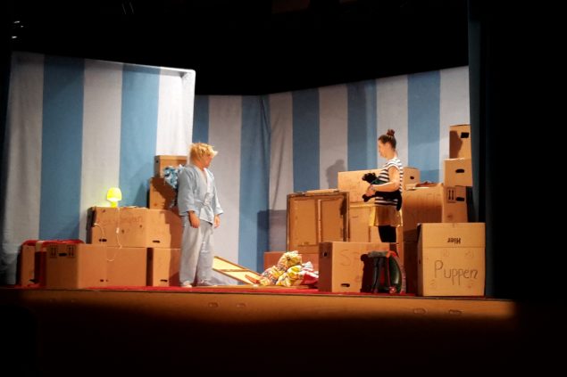 Theaterstück "Ganz schön blöd" (Bild: Michaela Brück/BRF)