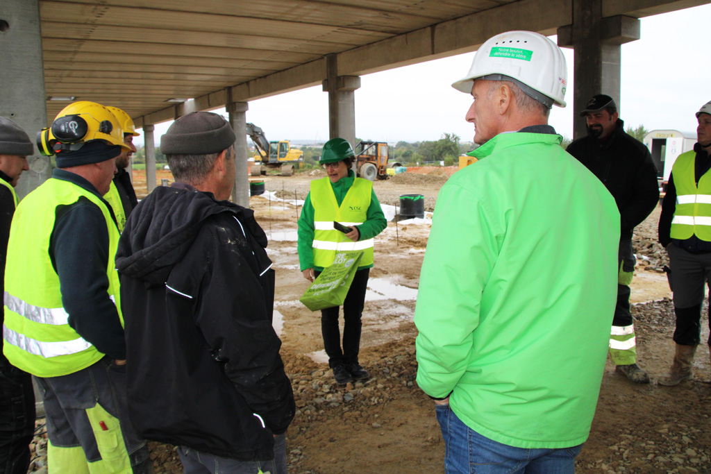Fachkräftemangel im Baufach - Baustellentag der CSC auf dem Bpost-Gelände in Lontzen (Bild: Chantal Scheuren/BRF)