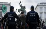 Brüsseler Polizisten am 12.10.2019 während der Demo von "Extinction Rebellion" (Bild: Kenzo Tribouillard/AFP)