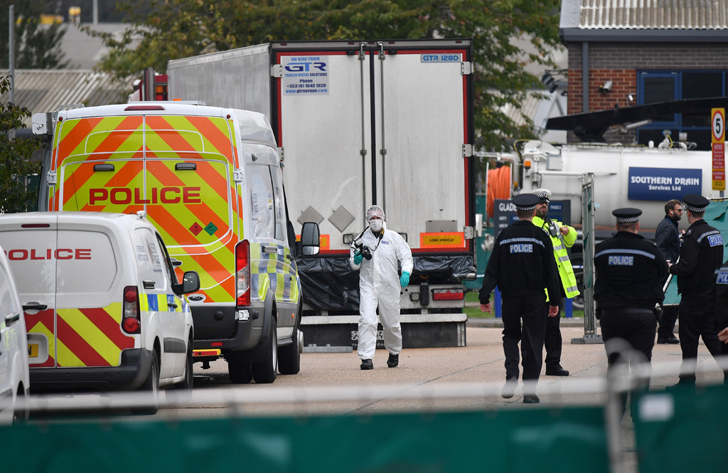 39 Tote in Container in Großbritannien entdeckt (Bild: Ben Stansall/AFP)