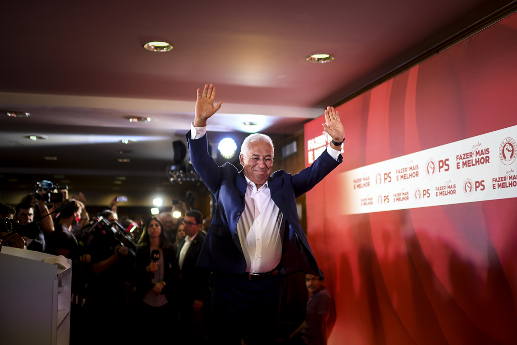 Sozialistische Partei von Ministerpräsident António Costa gewinnt Parlamentswahl in Portugal (Bild: Patricia De Melo Moreira/AFP)