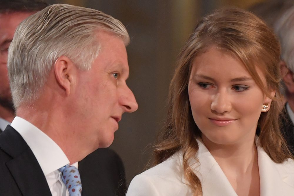 König Philippe und Prinzessin Elisabeth bei der Feier zum 18. Geburtstag der Thronfolgerin (Foto: Benoit Doppagne, Belga)