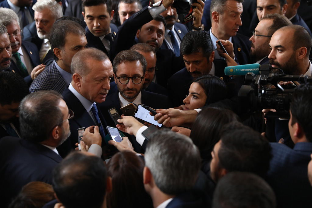 Recep Tayyip Erdogan nach dem AKP-Treffen in Ankara (Bild: Adem Altan/AFP)