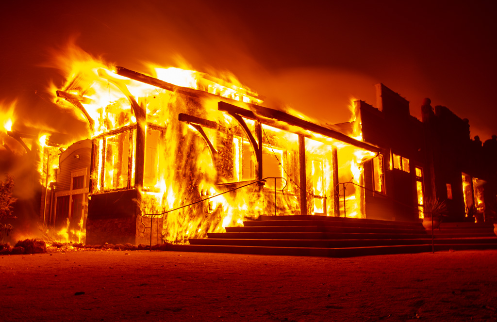 Auch dieses Weingut im kalifornischen Healdsburg fiel den Flammen zum Opfer (Bild: Josh Edelson/AFP)